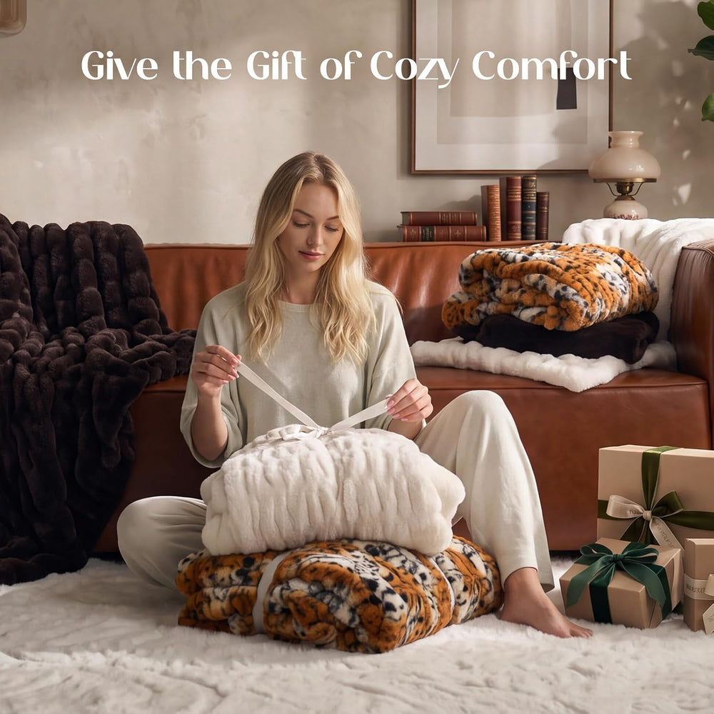 Dream Valley Double-Sided Faux Rabbit Fur Throw Blanket,Dark Brown,50"x6...