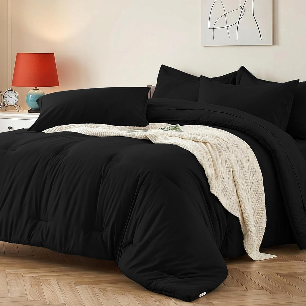 Queen Comforter Set 7 Piece with Lightweight Comforter, Black