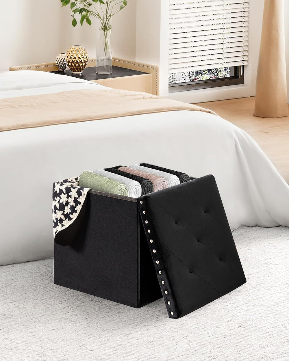 B FSOBEIIALEO Storage Ottoman Cube, 15.7" Velvet Folding Ottoman, Black
