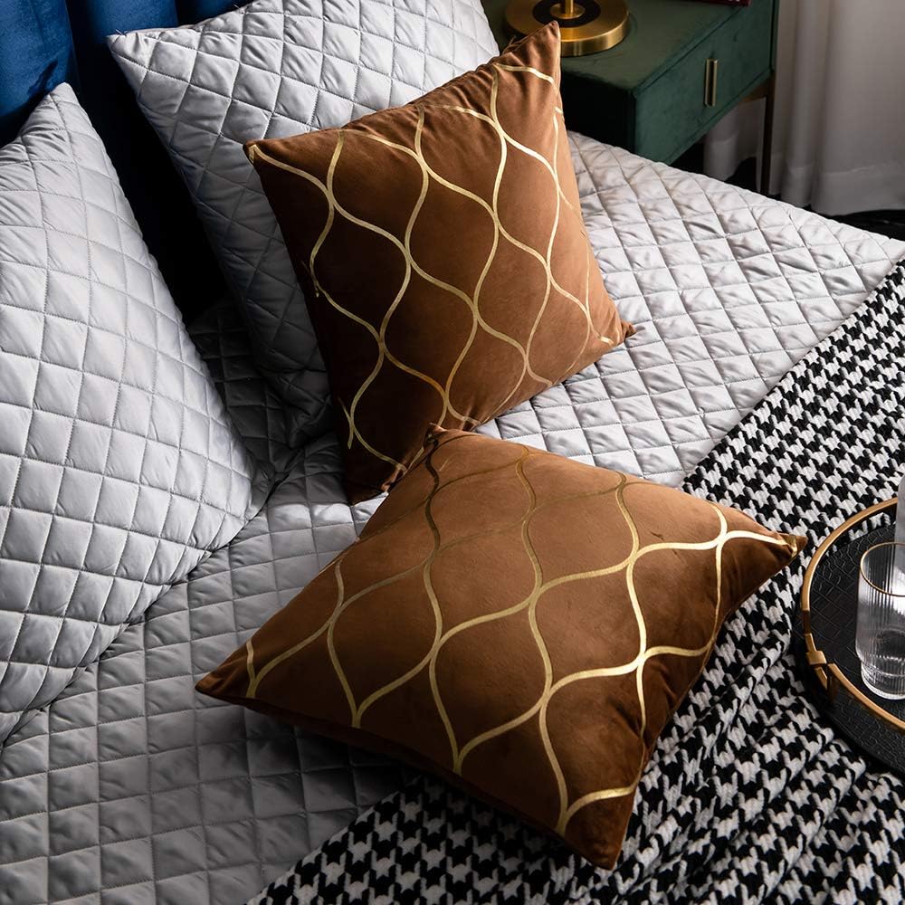DEZENE Gold Velvet Throw Pillow Covers: 2 Pack 24x24 Inch Square Decorative P...