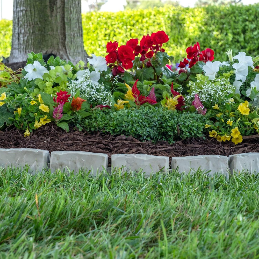 EasyFlex No-Dig Landscape Edging with Anchoring Spikes, 2.7 in Tall Decorativ...
