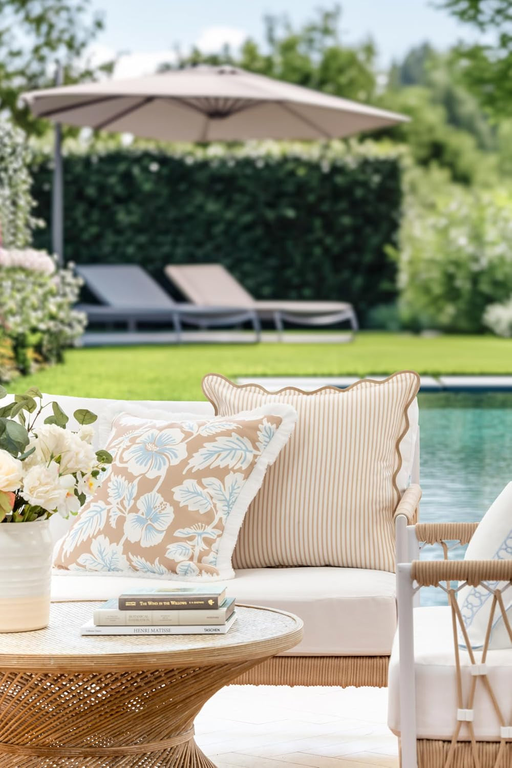 Hofdeco Premium Coastal Patio Indoor Outdoor Scalloped Throw Pillow Cover Onl...