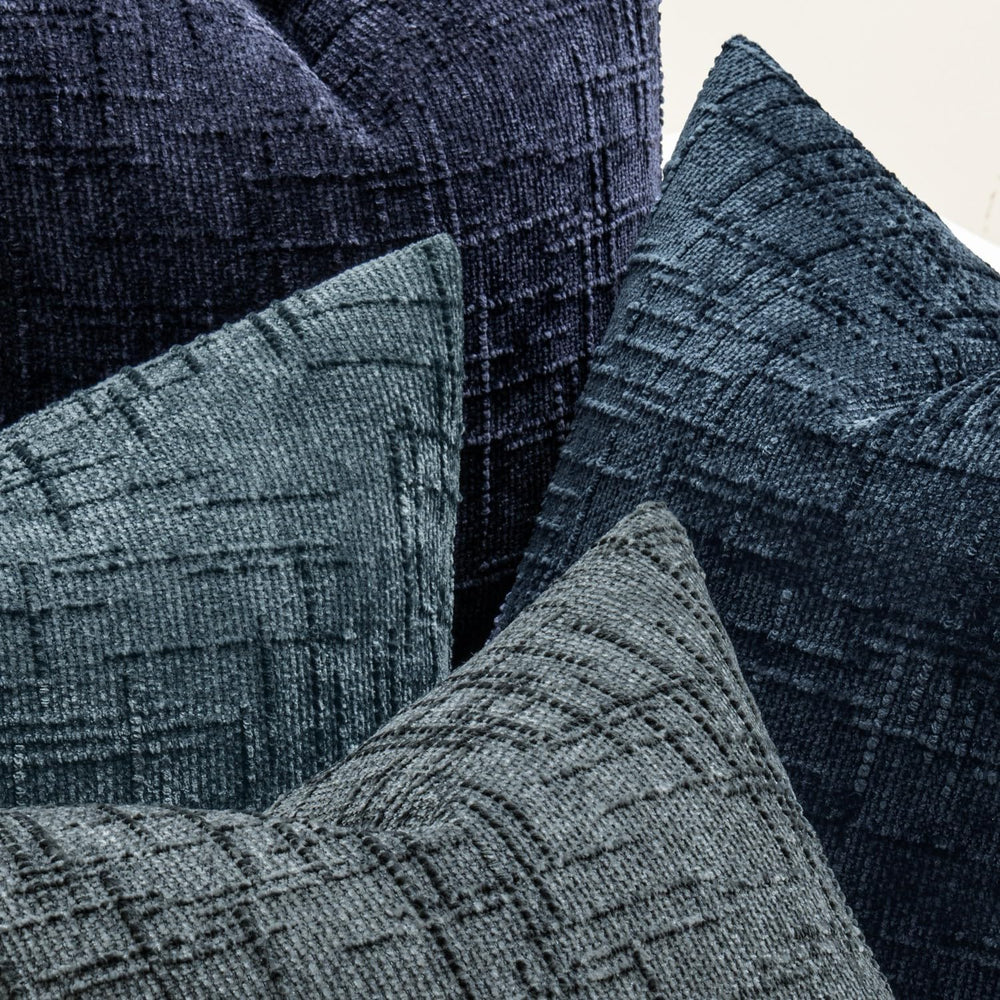 MIULEE Texture Chenille Decorative Throw Pillow Covers Coastal Blue 18x18