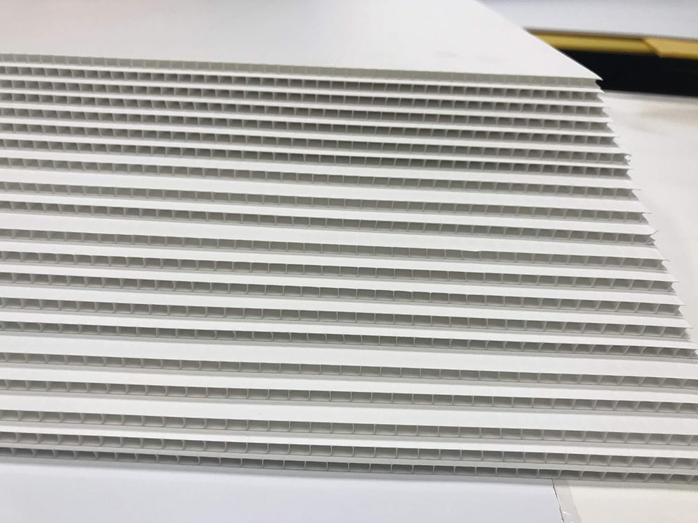 100 Pack, Blank Signs White 18 x 24 inch x 4mm Corrugated Plastic Sign Board,...