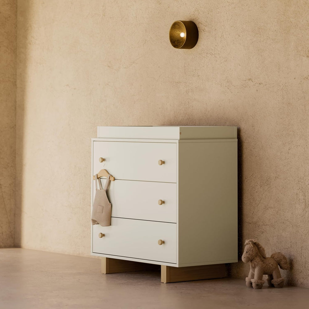 Storkcraft Texas 3 Drawer Chest with Changing Table Topper, Frosted Oat