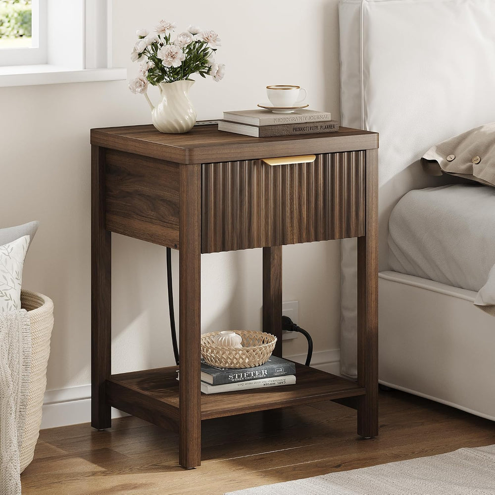 Night Stand Set 2, Fluted Wood Nightstands w/Charging Station for Bedroom