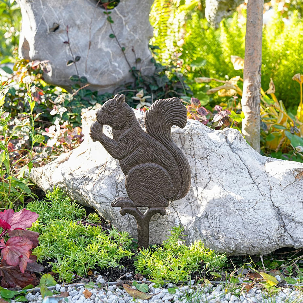 Sungmor Vintage Cast Iron Squirrel Garden Stake,14.6 Inch Tall Rustic Brown