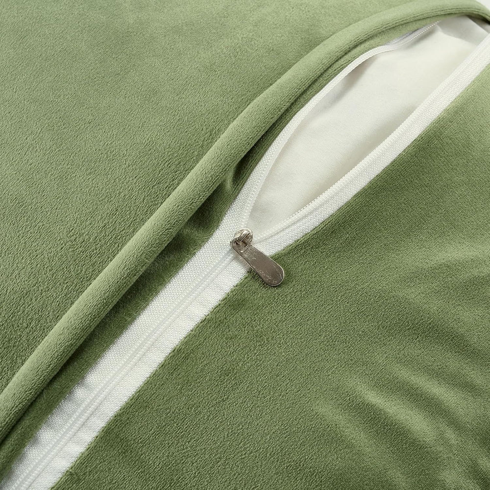 FUTEI 2 Pack Tufted Throw Pillow Covers Covers 18x18 Inch,Green