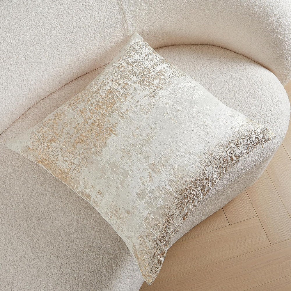 THE-TINOART Pack of 2 Textured Beige and Metallic Gold Jacquard Throw Pillow ...
