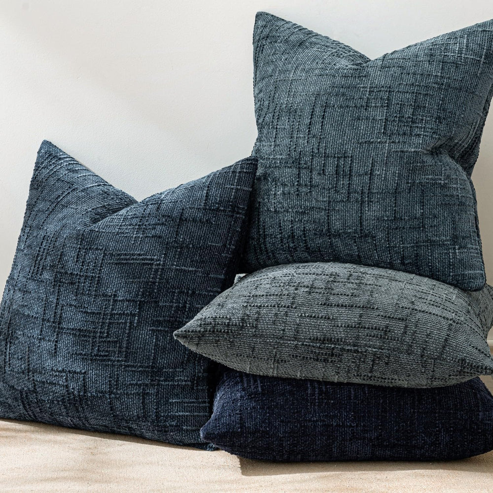 MIULEE Texture Chenille Decorative Throw Pillow Covers Coastal Blue 18x18