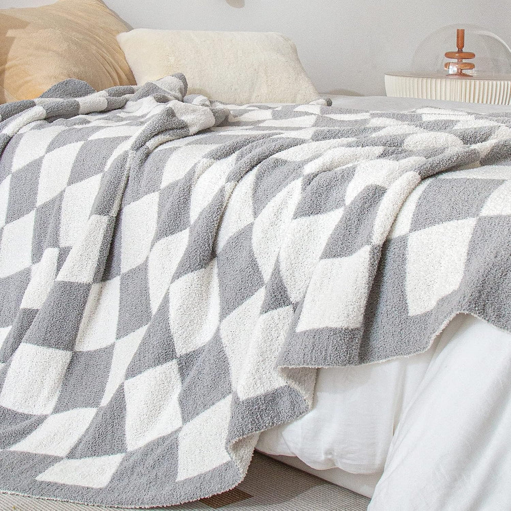 SeaRoomy Fuzzy Checkered Throw Blanket for Couch,Light Grey 51"X63"
