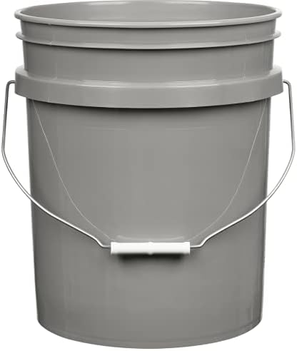 House Naturals 5 Gallon Food Grade Bucket Pail with Airtight Screw on Lid (Pa...