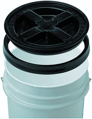 House Naturals 5 Gallon Food Grade Bucket Pail with Airtight Screw on Lid (Pa...