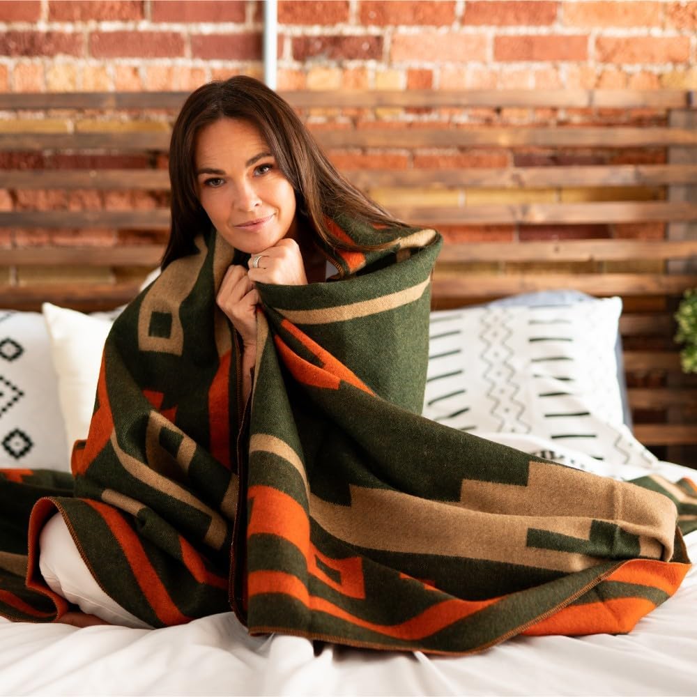 Arcturus Rainier Wool Blanket, for Home or Camping, Lone Pine, Twin