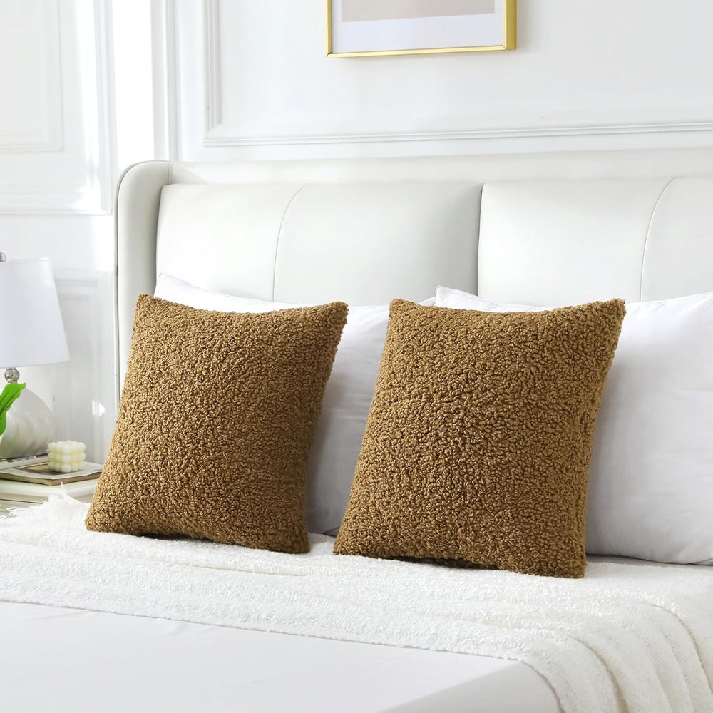 FUTEI Pack of 2 Faux Fur Teddy Boucle Pillow Covers 20x20 Inch, Khaki