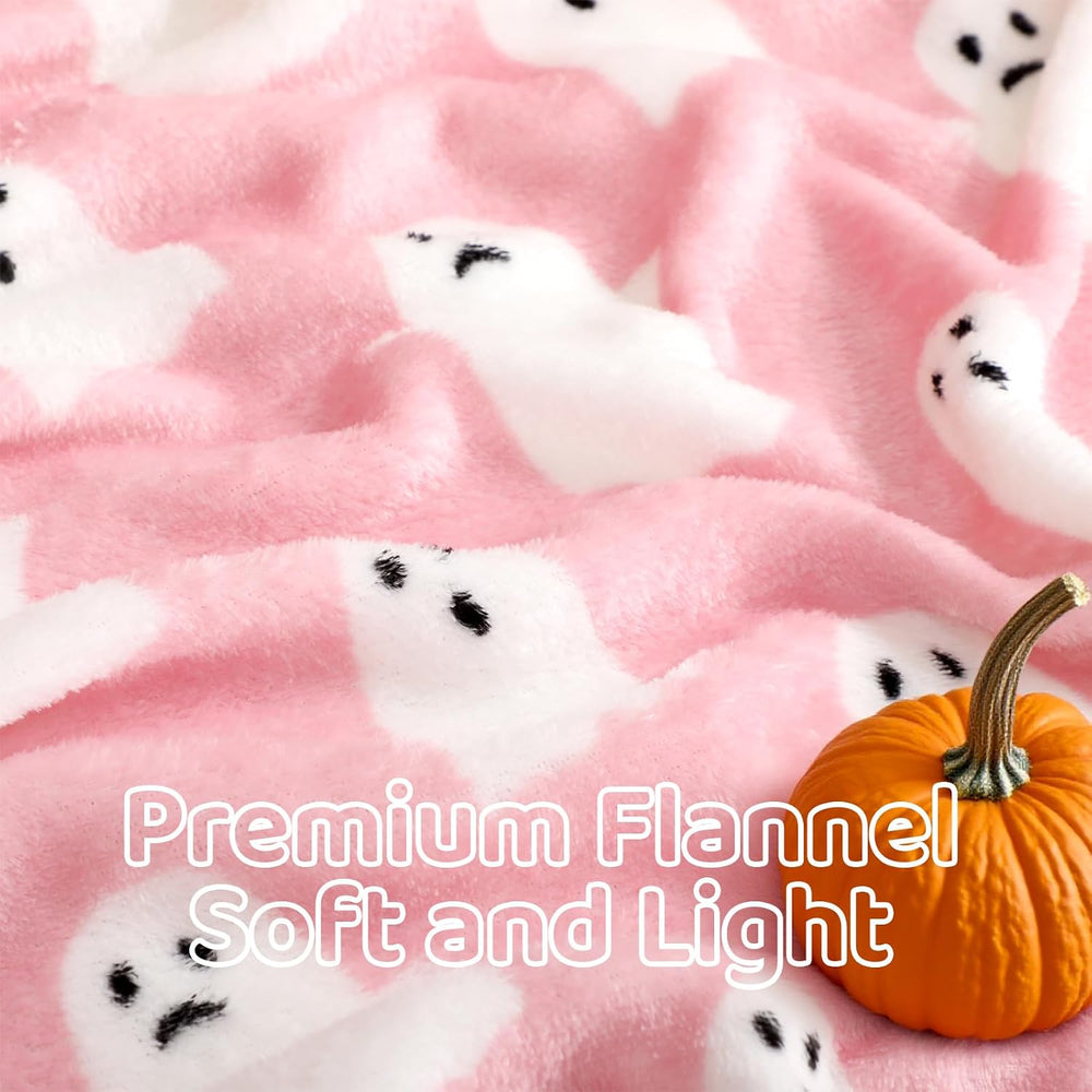 VitalCozy 4 Pcs Queen Halloween Bedding Set with Ghost Pattern
