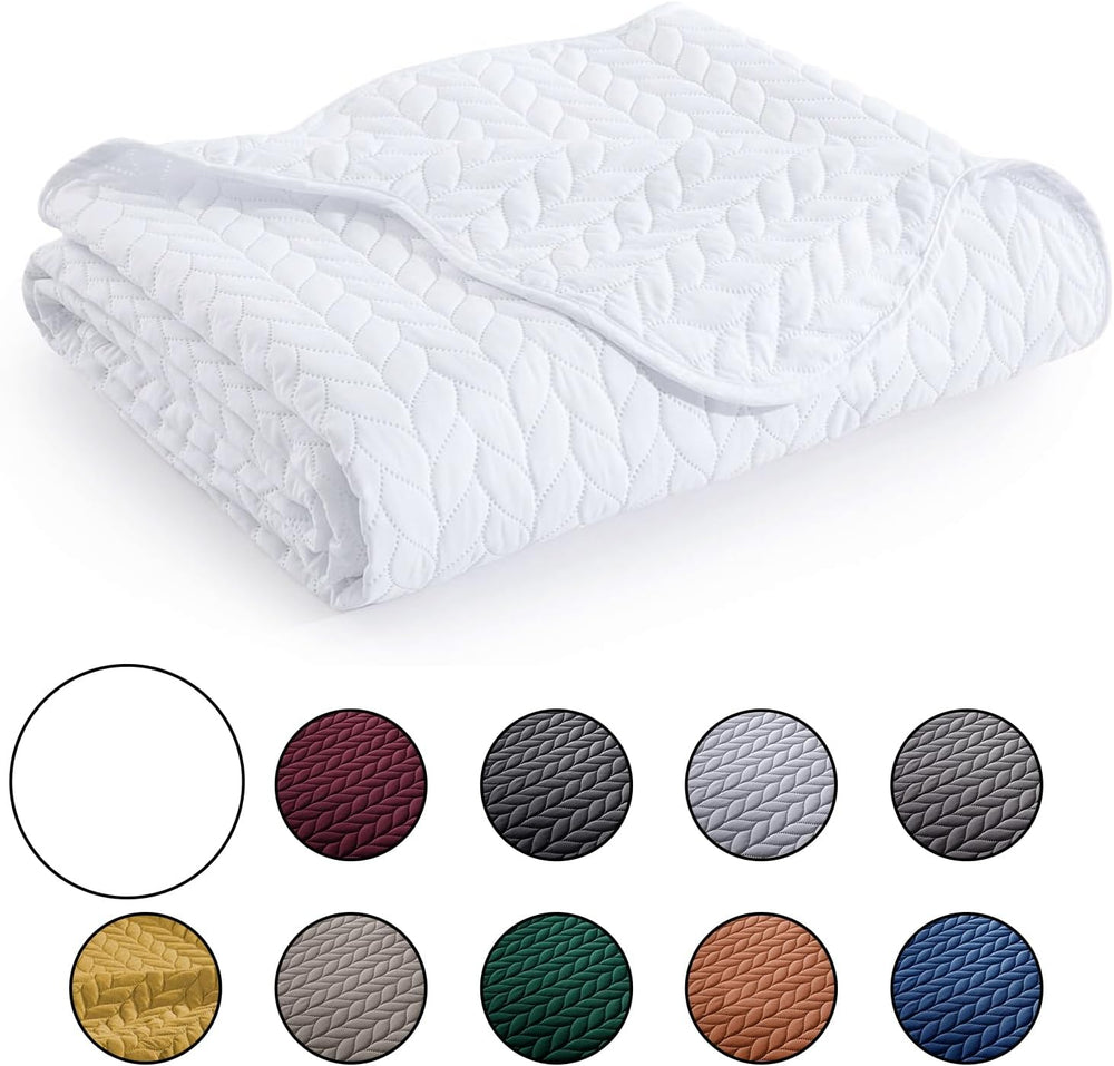 IR Imperial Rooms King Quilt White Leaf 8 Pack for Hotel Guest Bedroom
