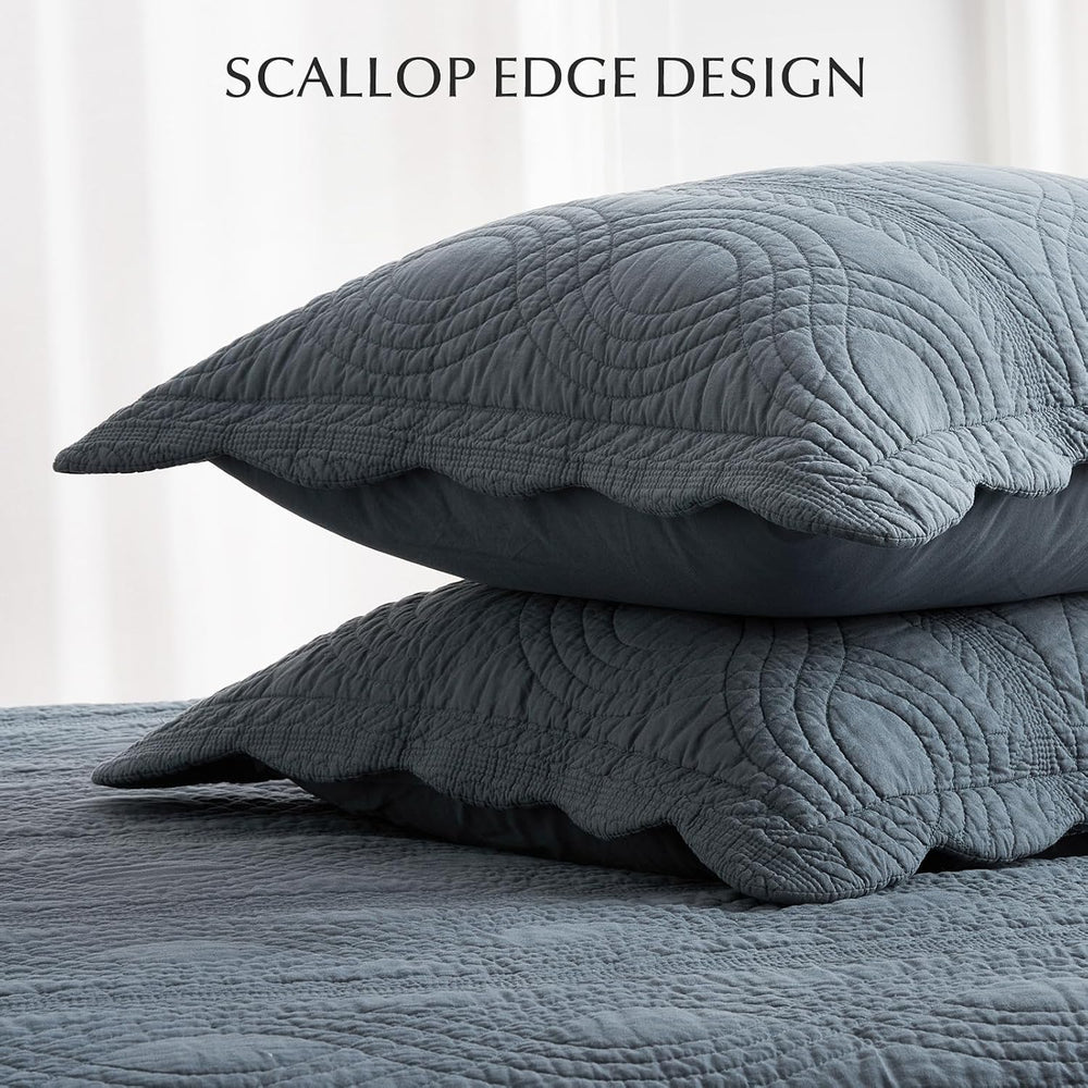 EverGrace 100% Cotton Scallop Quilt Set, King Size, Stormy Blue