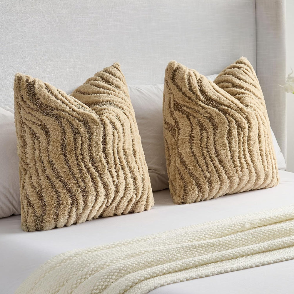 FUTEI Pack of 2 Faux Fur Throw Pillow Covers 20x20 Inch, Khaki