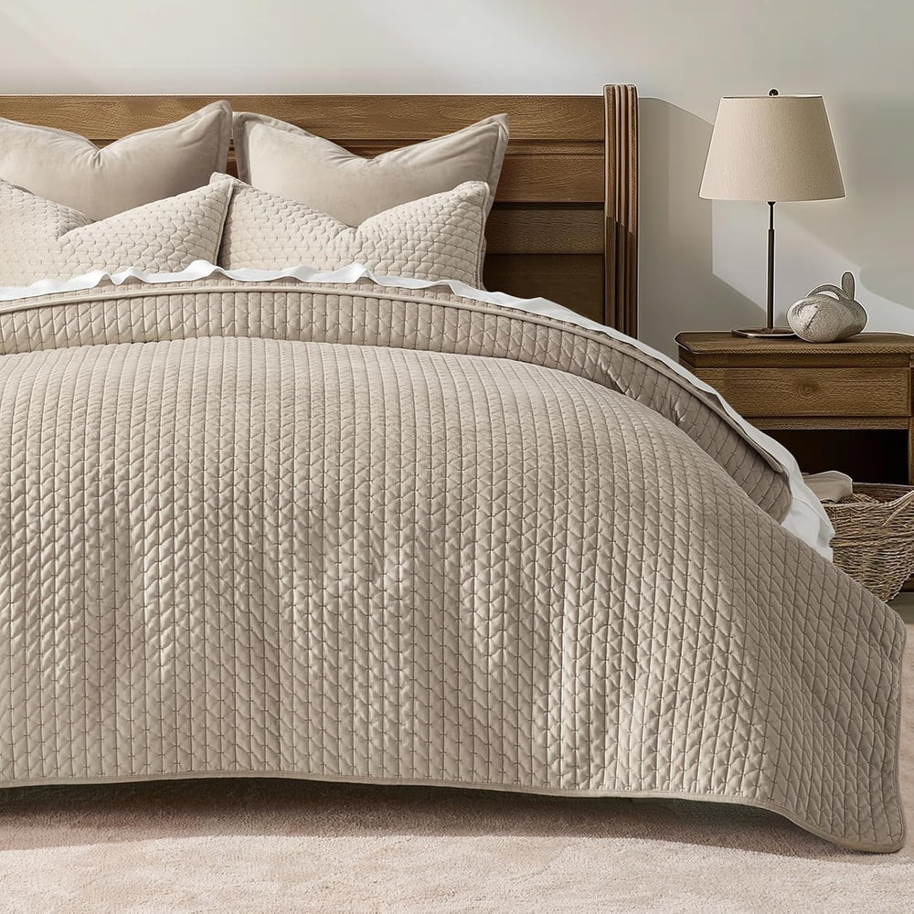 EverGrace Cross-Stitch Velvet Quilt Set, King Size, Light Taupe