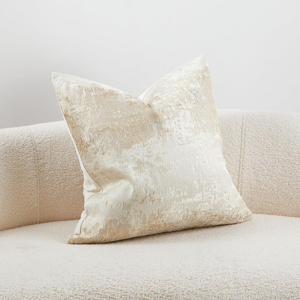 THE-TINOART Pack of 2 Textured Beige and Metallic Gold Jacquard Throw Pillow ...