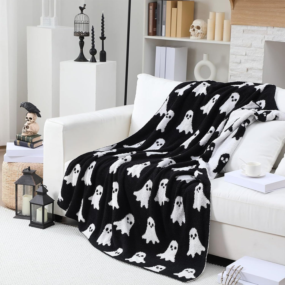FuWeave 2 Pcs Halloween Ghost Throw Blanket and Pillow Set, 50 x 60 in
