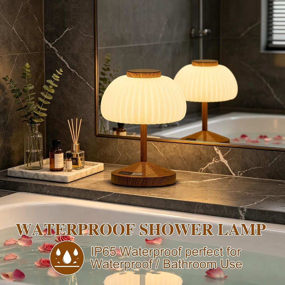 Spa-Like Shower Lamp, Wood Grain
