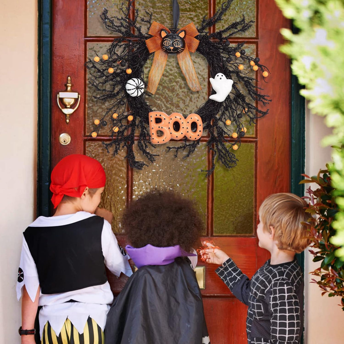 Halloween Wreaths for Front Door, 18Inch Halloween Wreath with Black Cat Boo Sign White Pumpkin and Ghost for Indoor Outdoor Window Proch Halloween Decoration