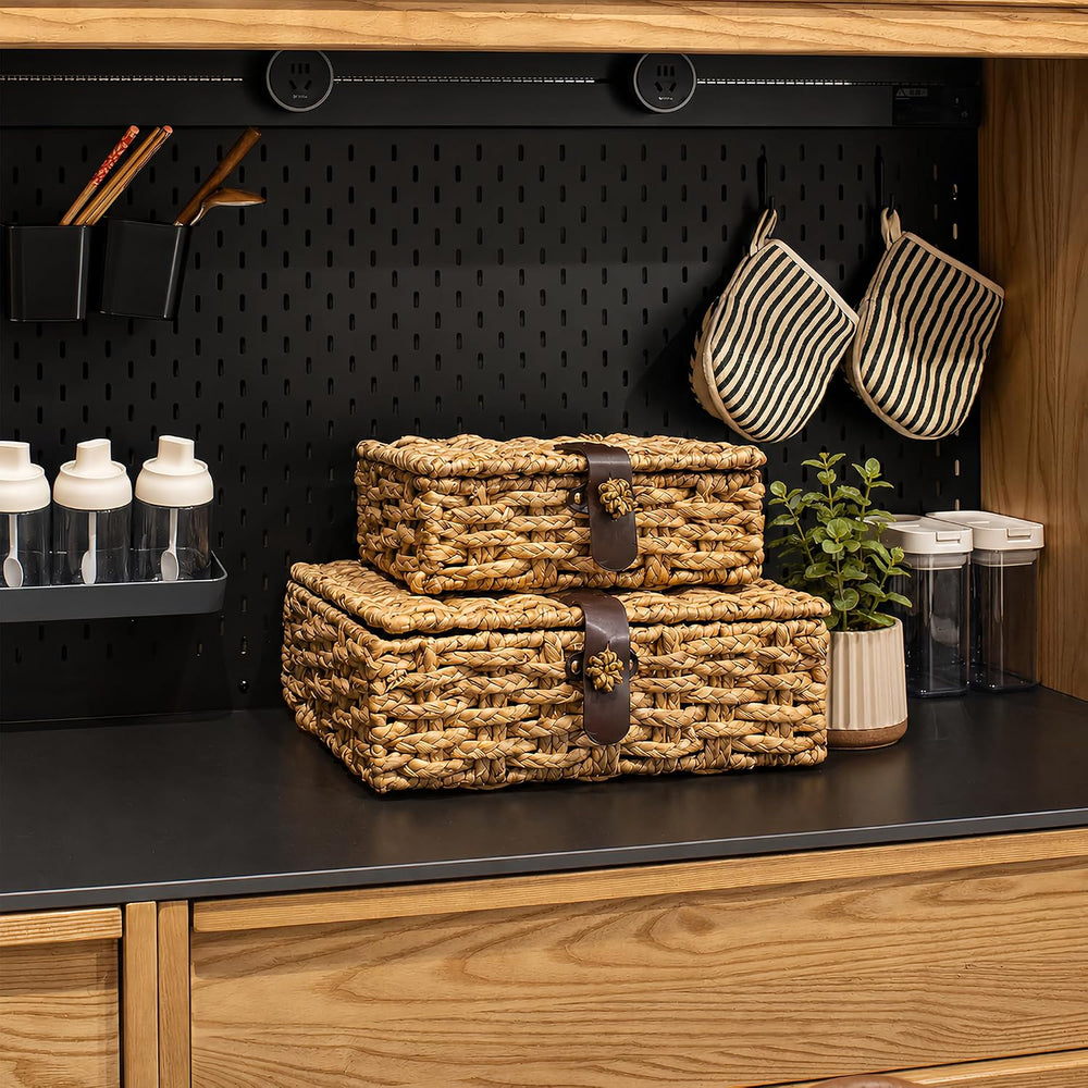 Water Hyacinth Woven Storage Basket with Lid for Decor, Storage (Large)