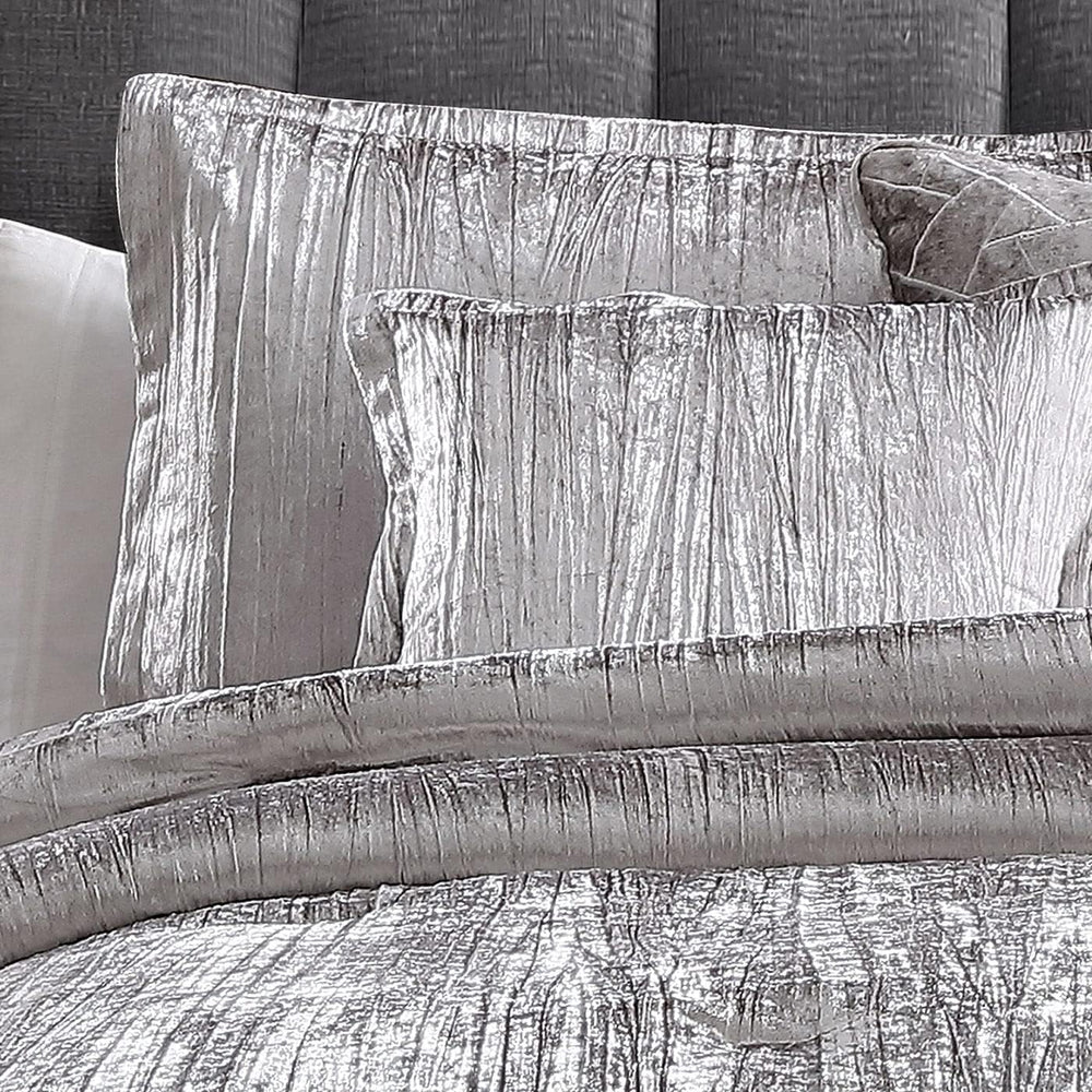 Riverbrook Home Turin Crinkle Velvet Comforter Bedding Set, Queen Size, Glam ...