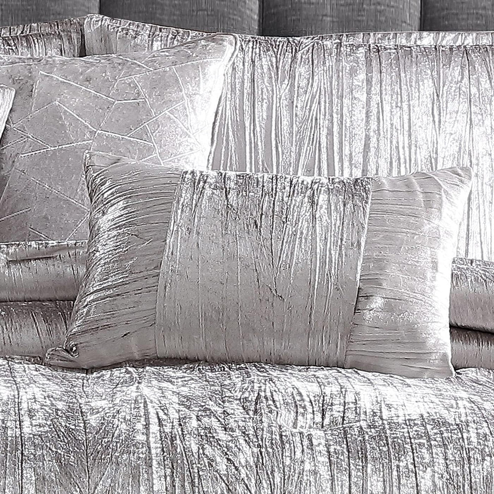 Riverbrook Home Turin Crinkle Velvet Comforter Bedding Set, Queen Size, Glam ...