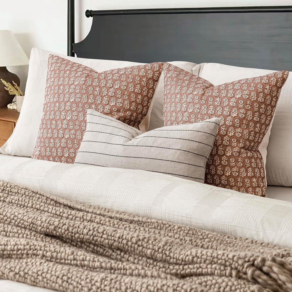 Foindtower Floral Print Throw Pillow Covers 22×22 Inch,Light Orange Brown