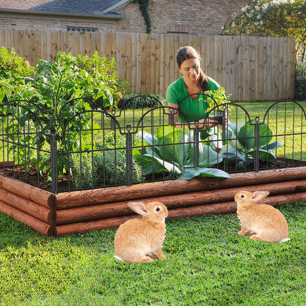 30 Pack Decorative Garden Fence, 17in (H) x 32ft (L), with Ground Stake