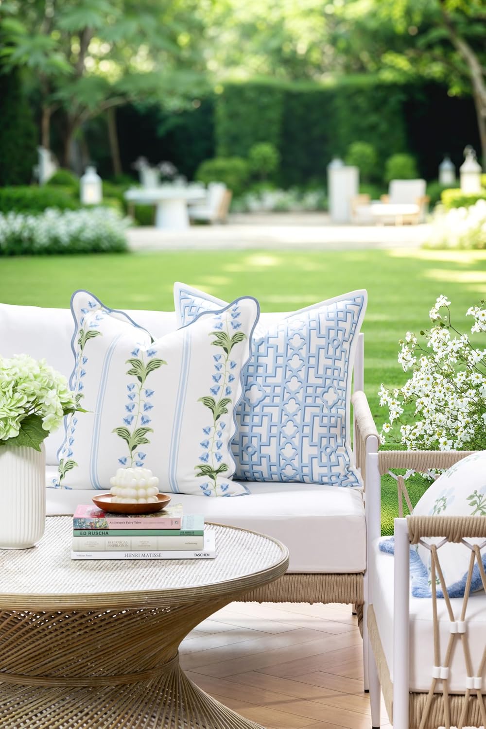 Hofdeco Premium Grandmillennial Coastal Hampton Patio Indoor Outdoor Throw Pi...