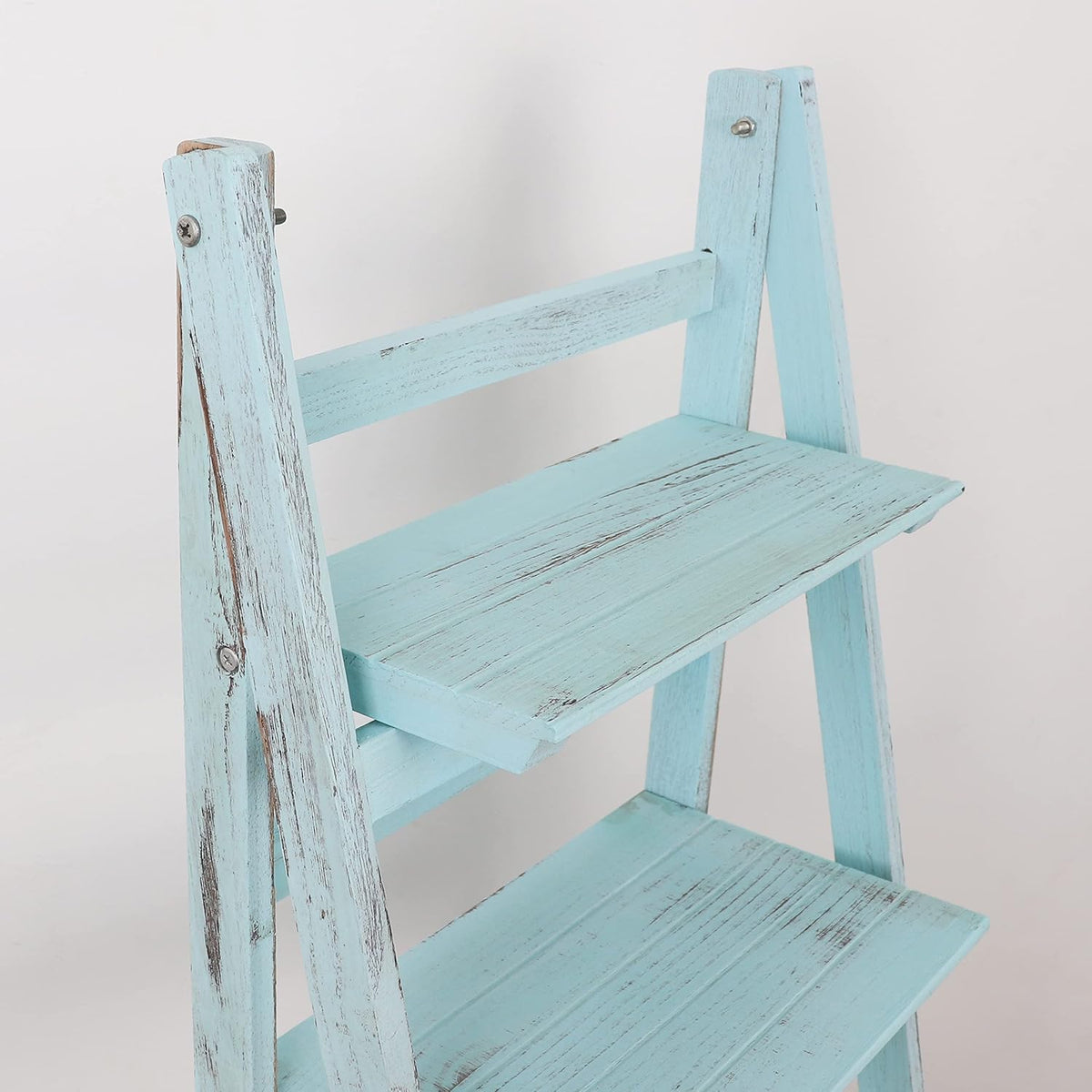 ladder shelf - distressed bookshelf - rustic ladder, close-up detail
