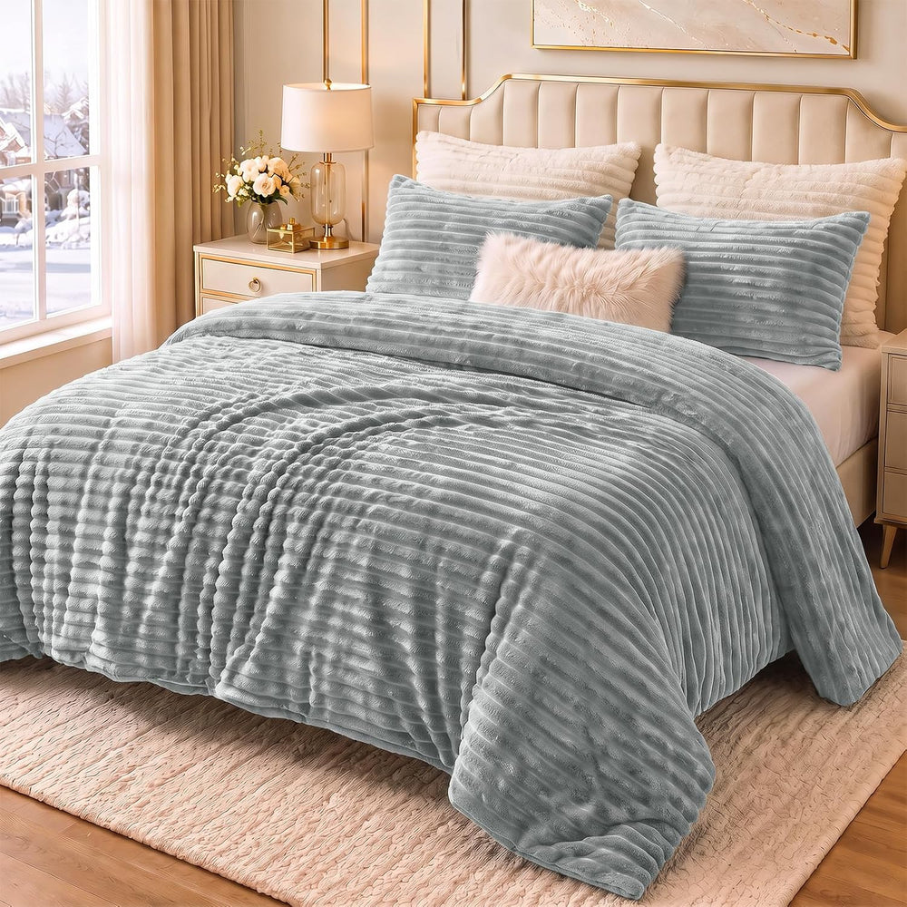 CozyLux Fleece Oversized King Comforter Sets, 3 Piece Light Grey Bedding