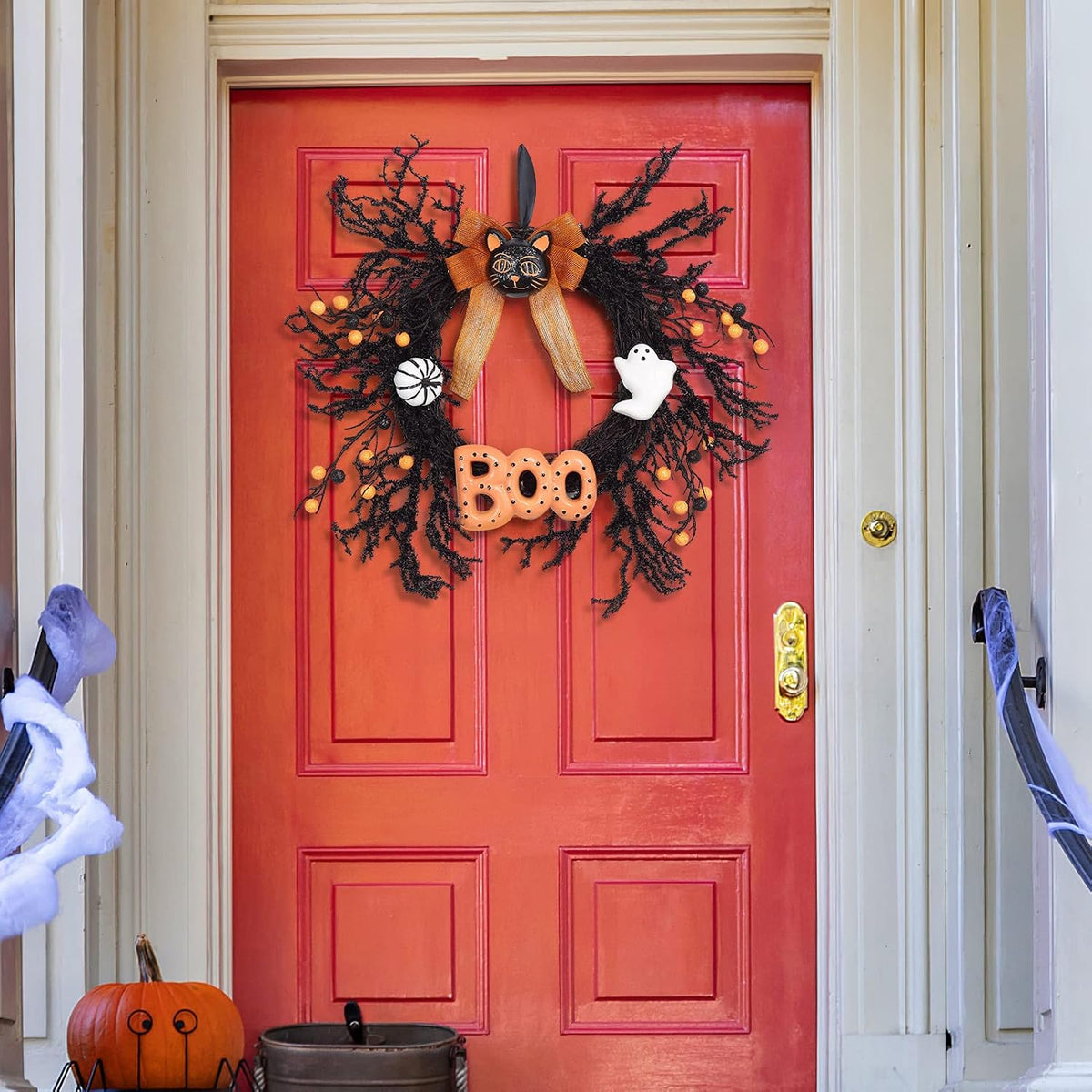 Halloween Wreaths for Front Door, 18Inch Halloween Wreath with Black Cat Boo Sign White Pumpkin and Ghost for Indoor Outdoor Window Proch Halloween Decoration