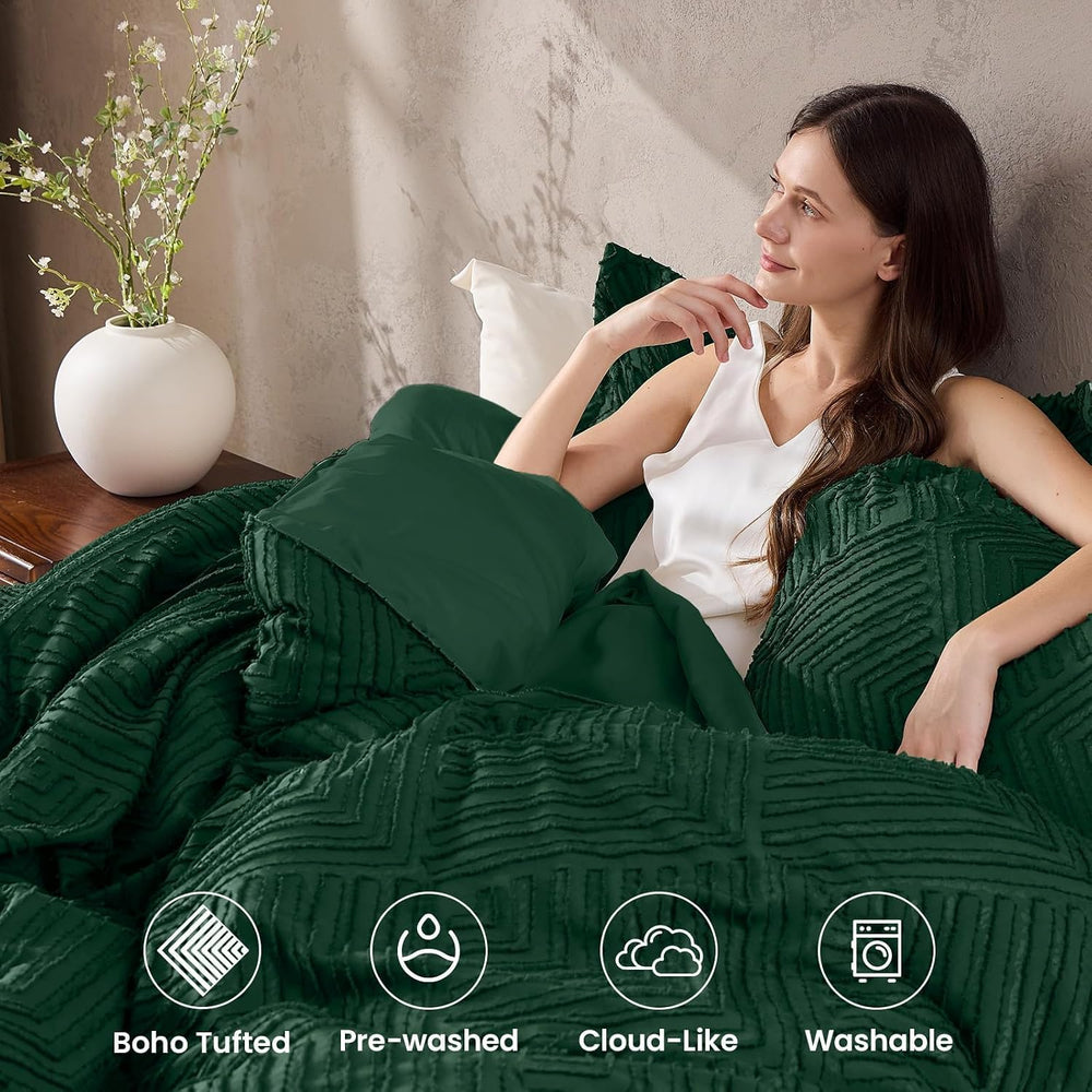 California King Comforter Set, Boho Tufted 3-Piece Bedding Set, Green