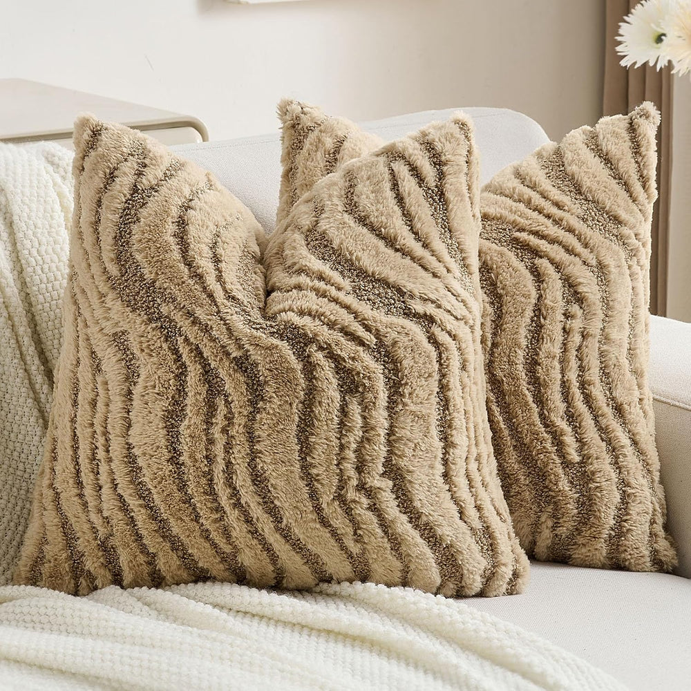 FUTEI Pack of 2 Faux Fur Throw Pillow Covers 20x20 Inch, Khaki