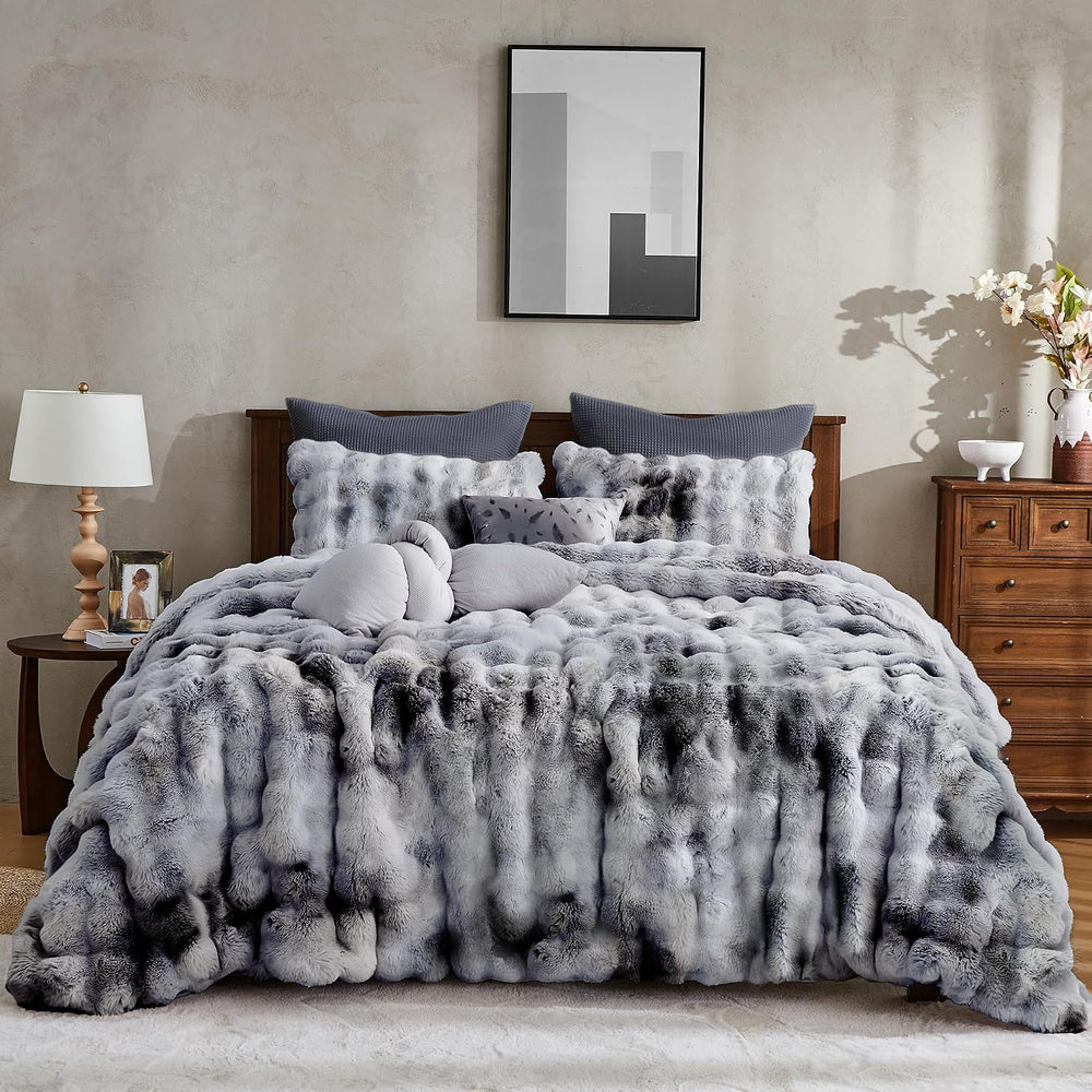 Wonderful - 3 Pieces Faux Rabbit Fur Comforter Set King Size, Grey Tie Dye Pl...