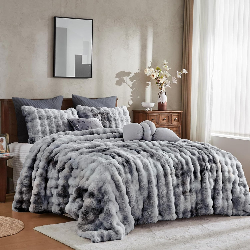 Wonderful - 3 Pieces Faux Rabbit Fur Comforter Set King Size, Grey Tie Dye Pl...