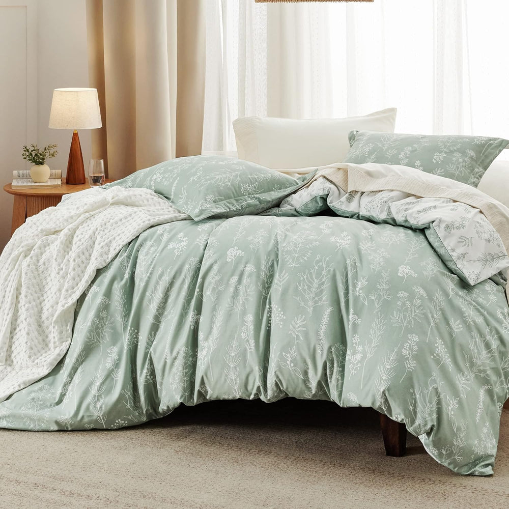 Bedsure Floral Comforter Set Cute Bedding Set King Reversible Sage Green