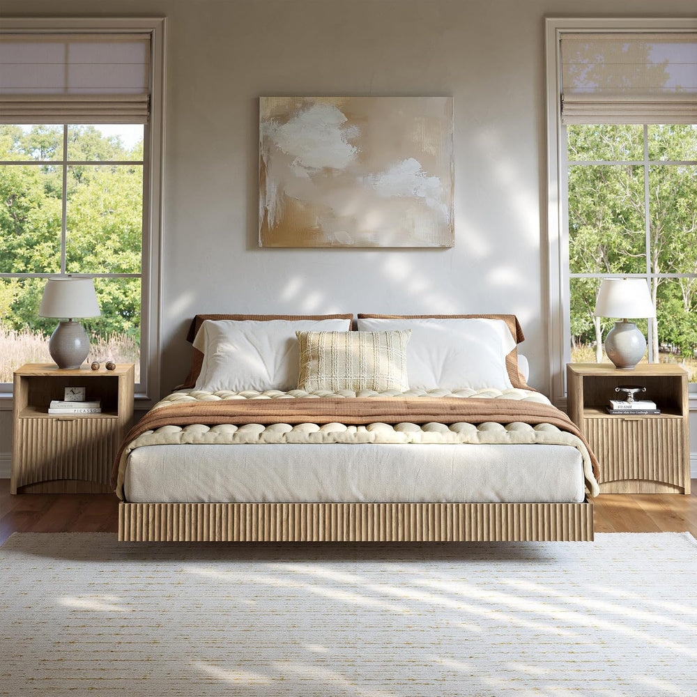 Evermagin King Bedroom Set, Fluted Floating Bed Frame & Nightstands, Oak