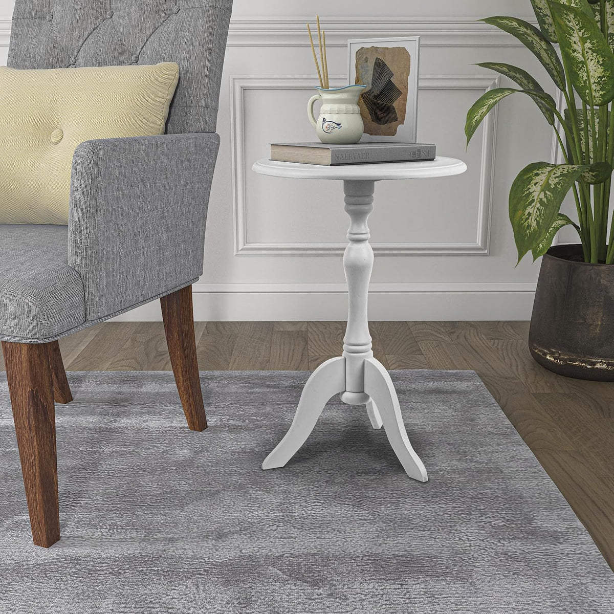 Decor Therapy Simplify Round Pedestal Accent Table, 24" x 15" x 15", White