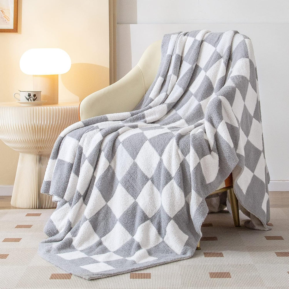 SeaRoomy Fuzzy Checkered Throw Blanket for Couch,Light Grey 51"X63"