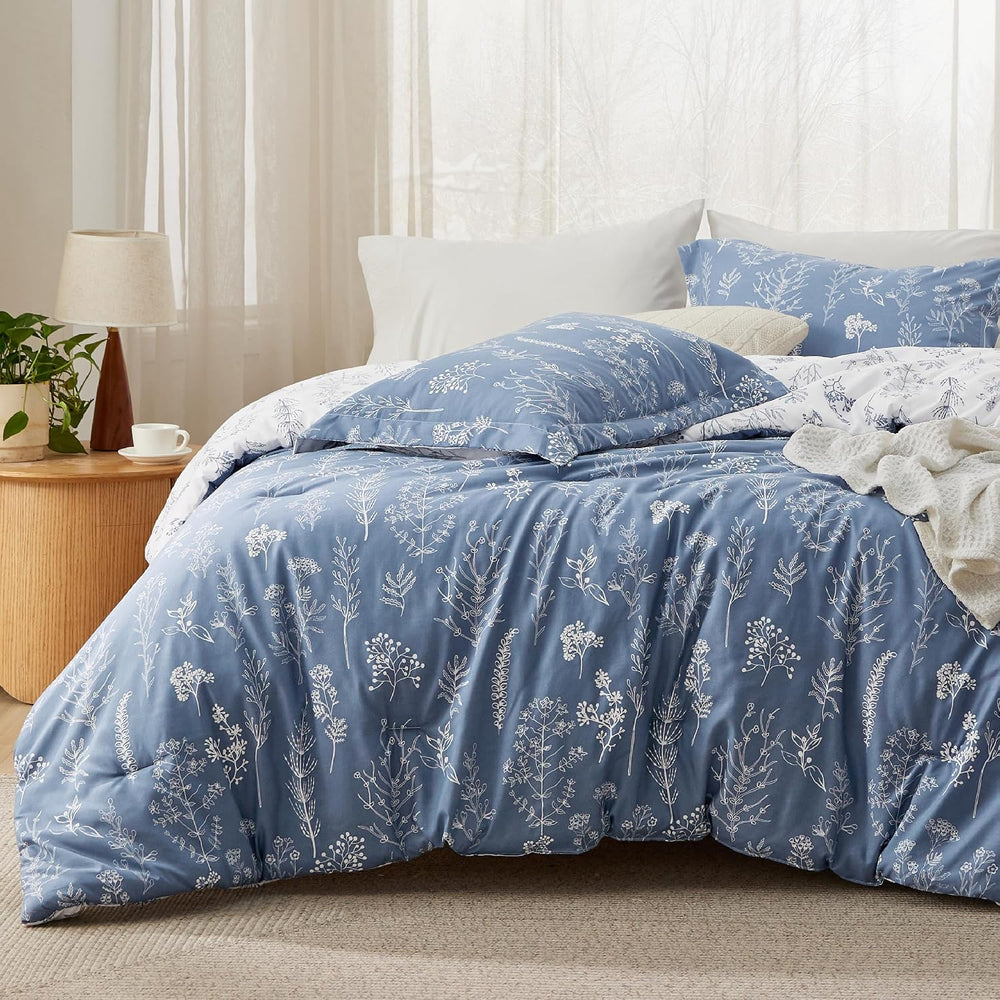 Bedsure Floral Comforter Set Cute Bedding Set Queen Reversible Infinity Blue