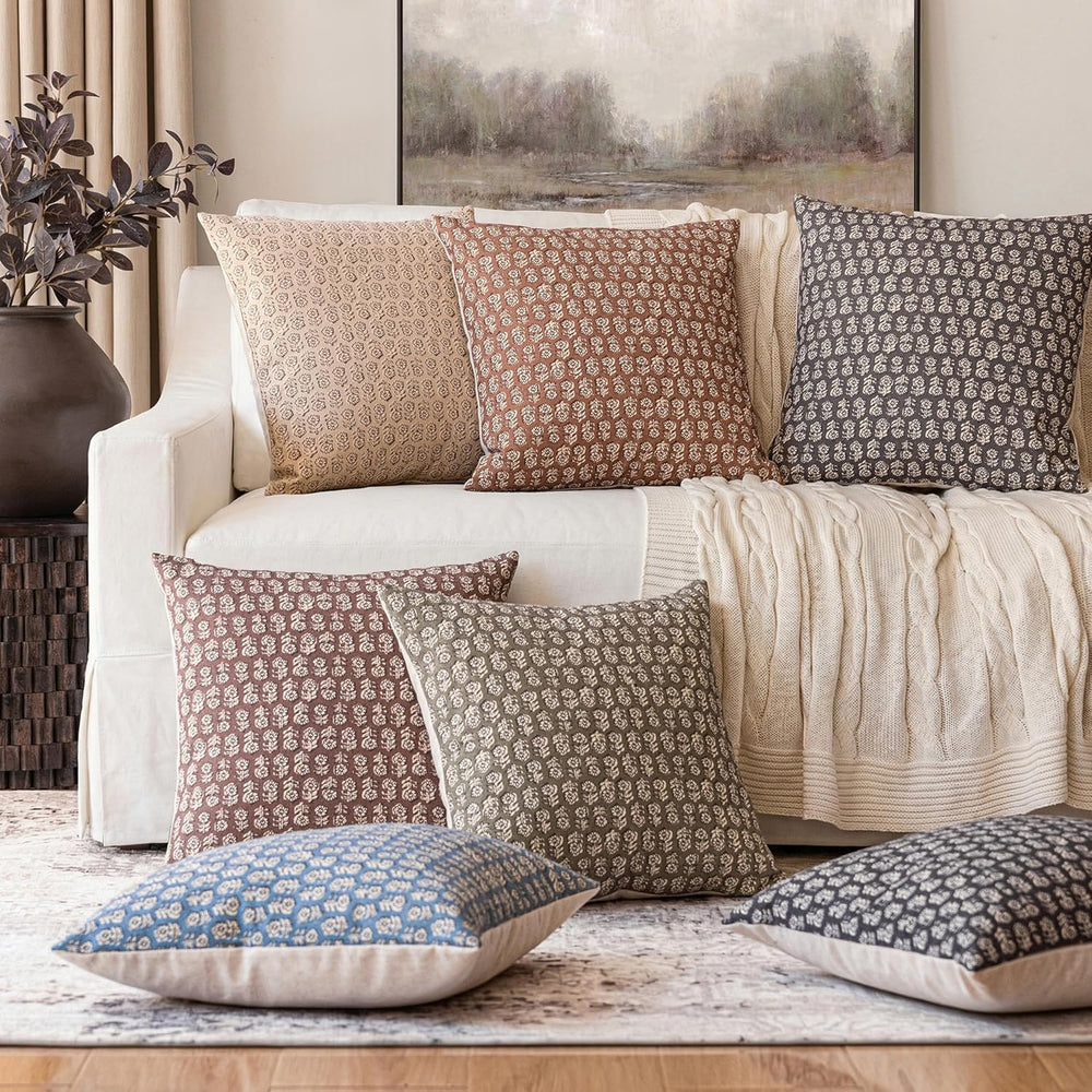 Foindtower Floral Print Throw Pillow Covers 22×22 Inch,Light Orange Brown