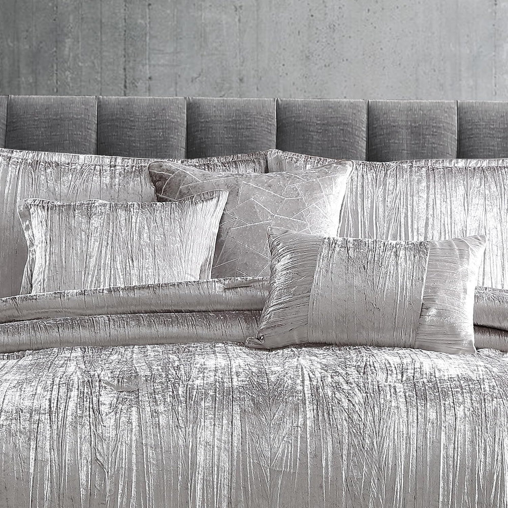 Riverbrook Home Turin Crinkle Velvet Comforter Bedding Set, Queen Size, Glam ...
